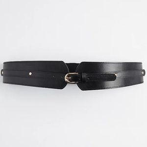 STRETCH WAIST BUCKLE BELT - FAUX LEATHER BLACK